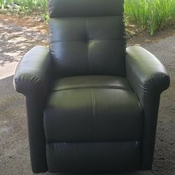Swivel Recliner New Condition 