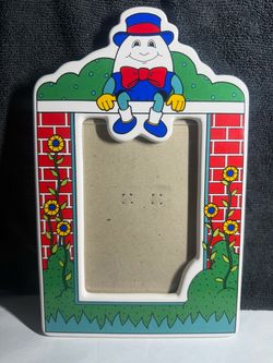 Vintage Humpty Dumpty Picture Frame Russ Toys 4x6 Photo
