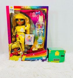 Rainbow High Sunny Madison  Barbie Doll