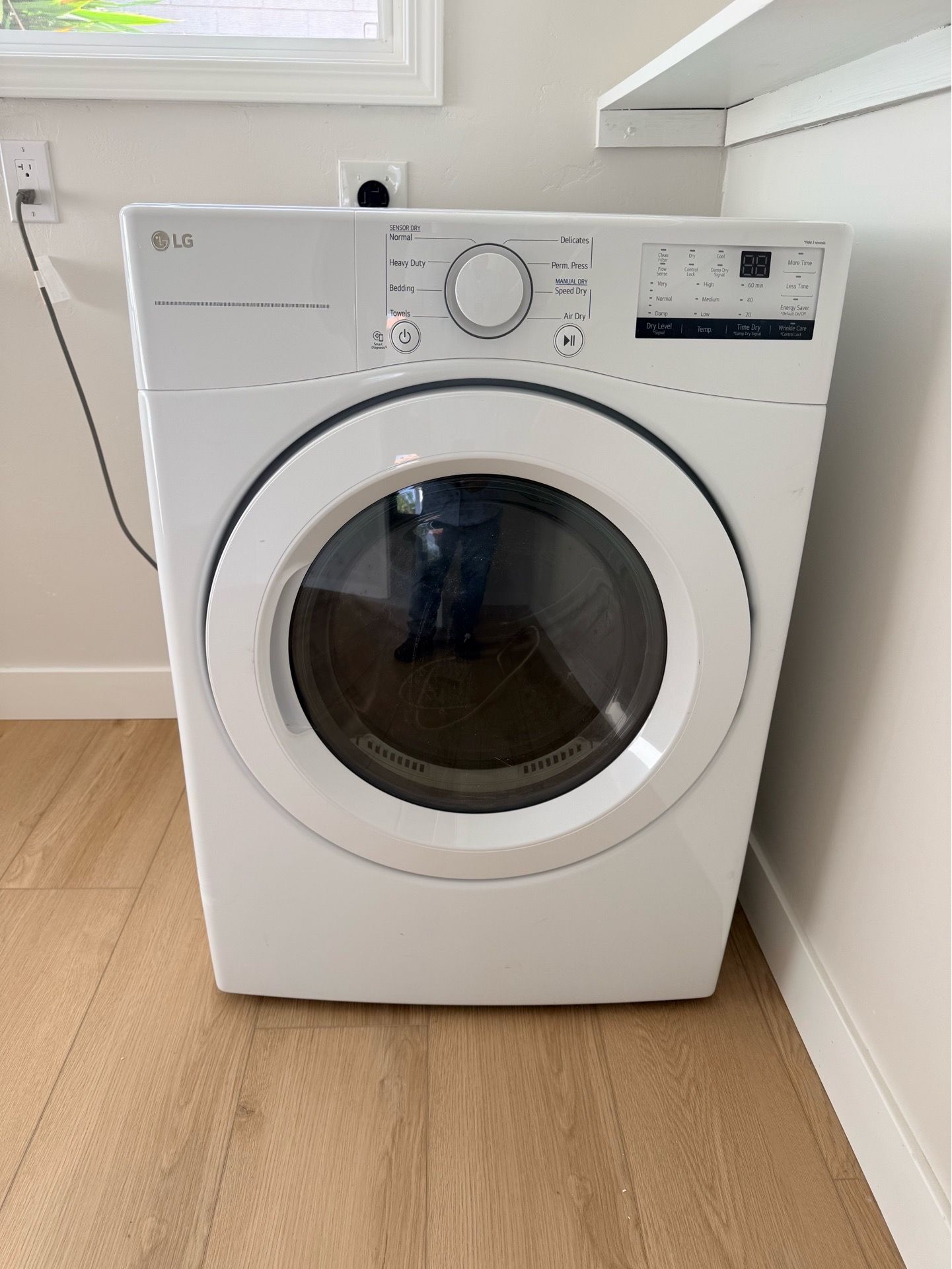 Used LG Gas Dryer Model DLG3401W
