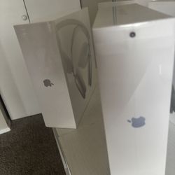 Brand New AirPod Max– Sealed – Great Deal