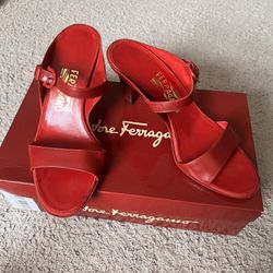 Salvatore Ferragamo Women's Red Heels Sandals NEVERS Red Calf Size 7.5 B