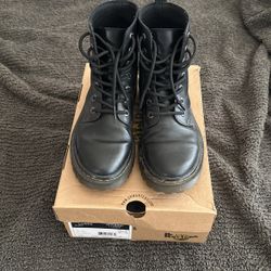 Dr Martens