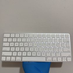 Apple Magic Keyboards (2 Models)