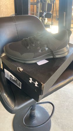 Under Armour Shoe size 10