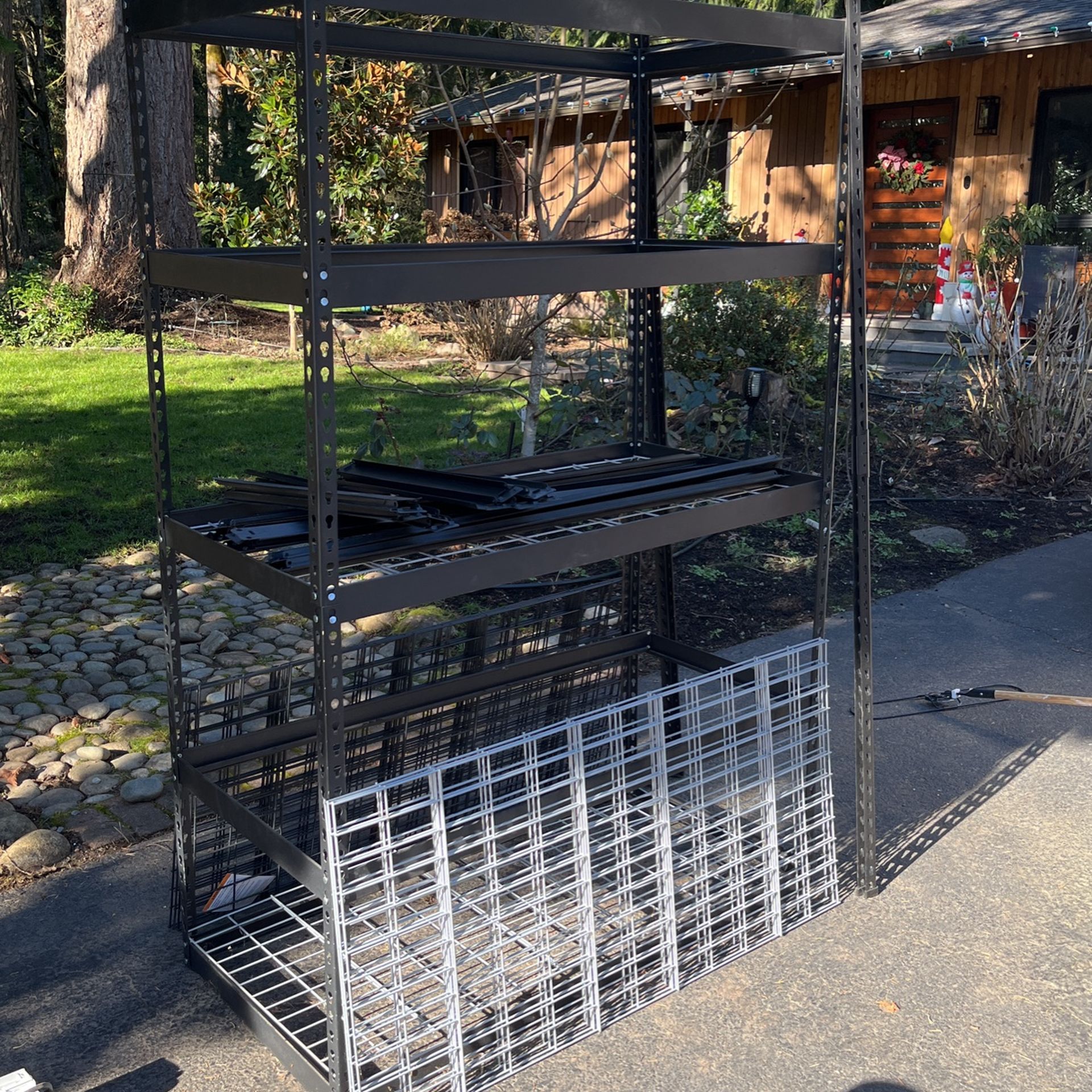 2x 4'x6' Metal Shelves