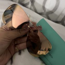 Tiffany & Co Sunglassss 