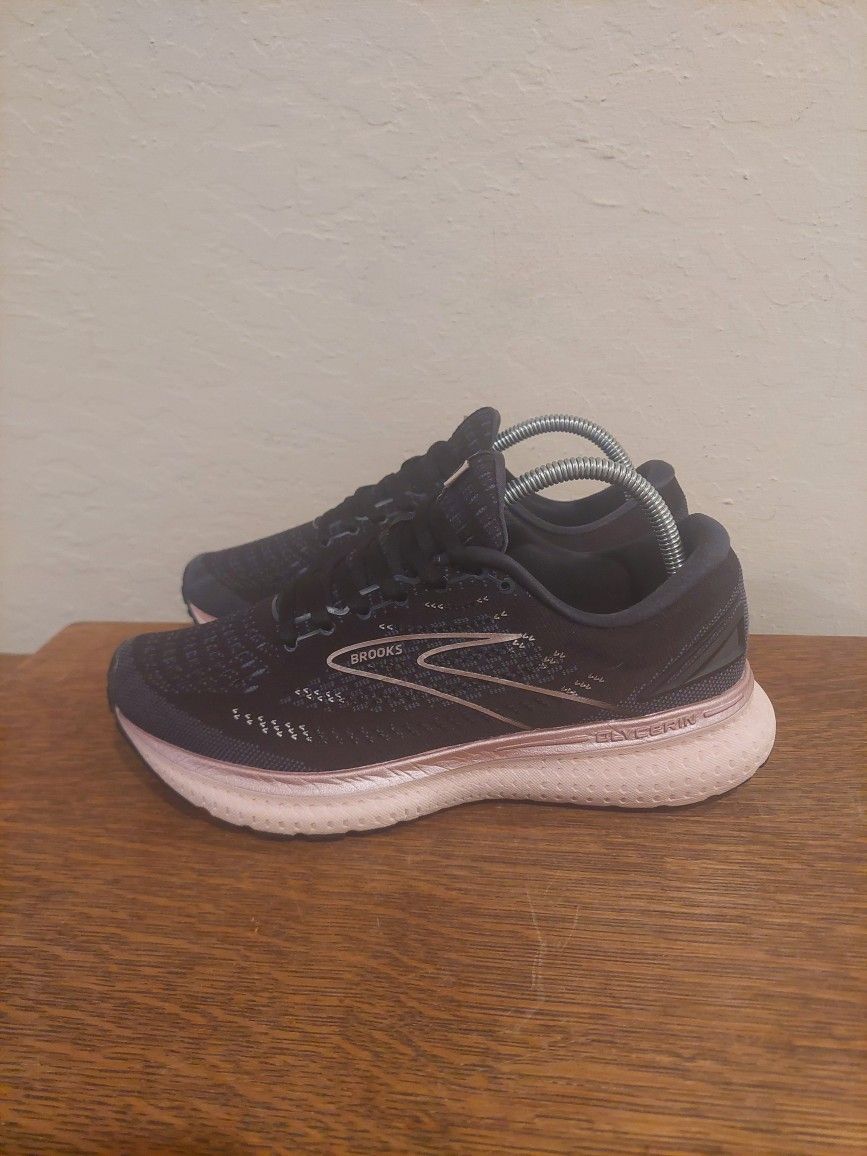 Brooks Glycerin 19 Athletic Running Shoes 
Women's Size 9 Medium B