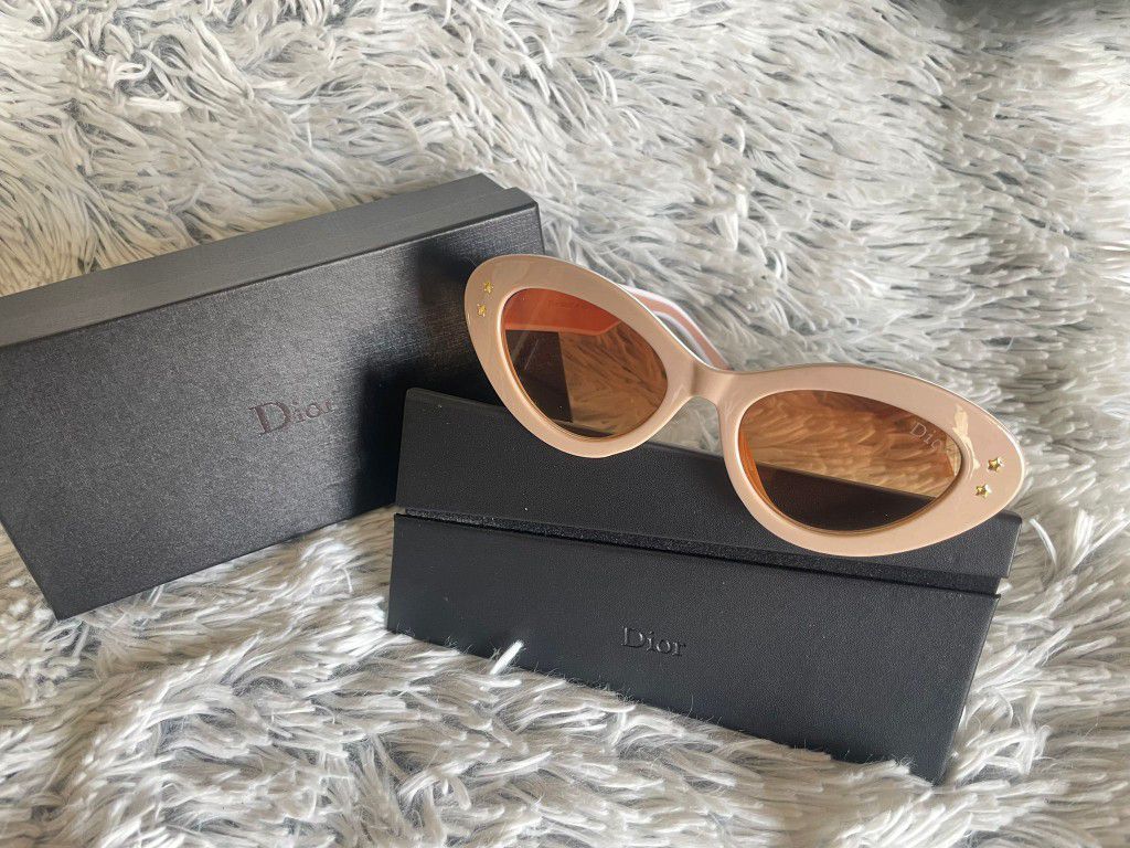 SHIPPING ONLY, DIOR SUNGLASSES 😎 