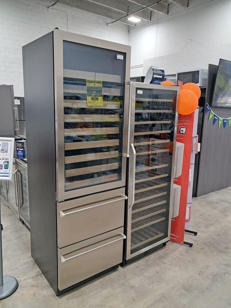 Wine Cooler With Beverage