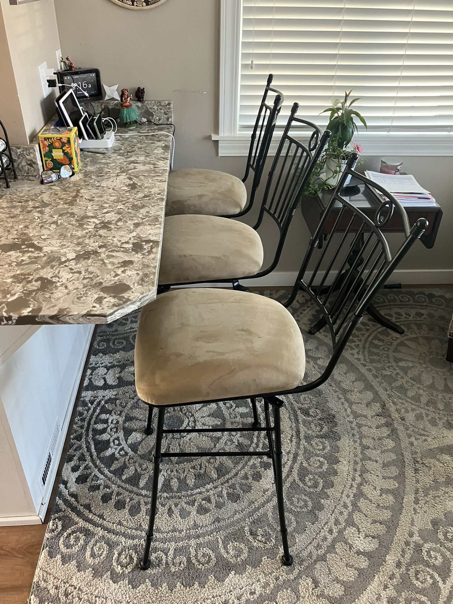 3 Barstools Bar Stools