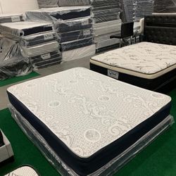 Full Regular Mattress And Box Spring 