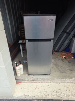 Magic Chef Stainless Steel Mini Fridge