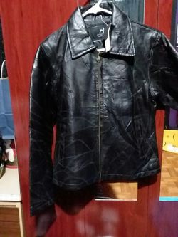 Women new genuine leather black jacket