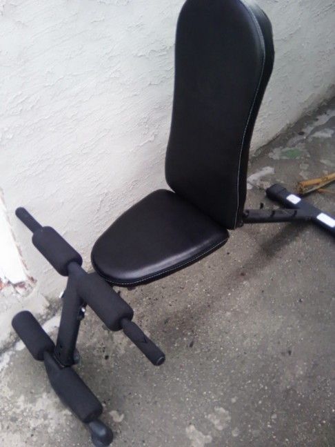 Weight Bench