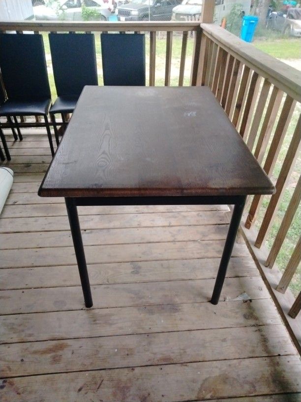 Dinning Room Table With Chairs