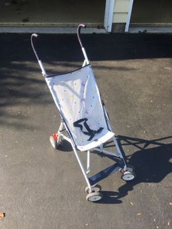 Basic umbrella stroller