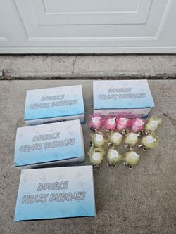 Double heart bubbles brand new