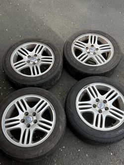 Tires With Wheels