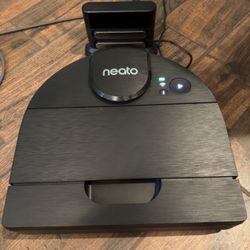 Neato D9 Intelligent Robot Vacuum