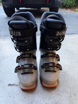 23.5 ski boots
