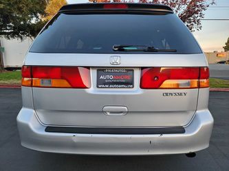 2004 Honda Odyssey EX-L Thumbnail