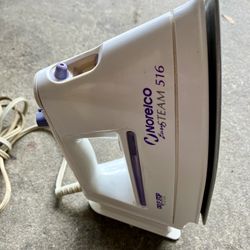 Norelco Easy Steam 513 Iron