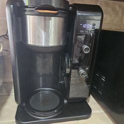 NINJA COFFEE MAKER