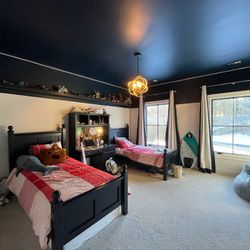 TWO Crate And Barrel Twin Beds With Mattresses And Bedding