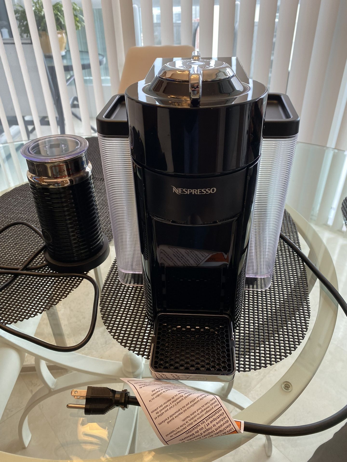 Nespresso Vertuo Coffee and Espresso Machine by De'Longhi SINGLE SERVE COFFEE & ESPRESSO MACHINE: Single serve coffee or espresso at the touch of a bu