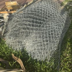 Commercial Grade Heavy Duty Polyethylene Anti Bird Netting for Garden Blueberries Fruit Trees Poultry Cage Pond Net Reusable Does not Tangle Snag or R