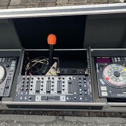 DJ  Equipment