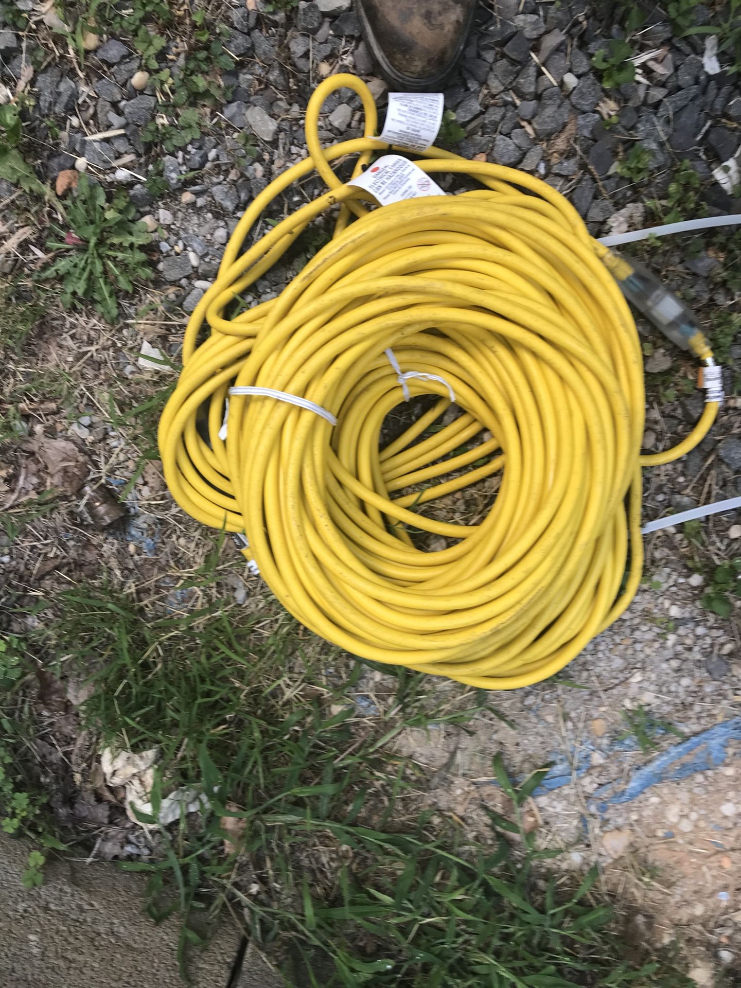 New extension cord hundred feet long 50$