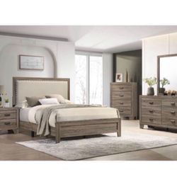 4- Pc Bedroom set Dresser,Mirror  Nightstand (1) Queen size bed frame  Not including Mattress and Box Sp