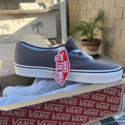 Vans , Authentic , Size 9 