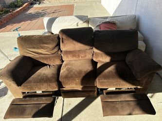 86x36 lazy Boy Couch