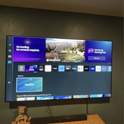 85-inch SAMSUNG QLED Q70C 4K Smart TV UHD HDR (2023 Model)