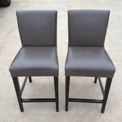 Set of 2 Gray Faux Leather Bar Stools