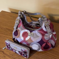 Coach Tote With Matching Wallet