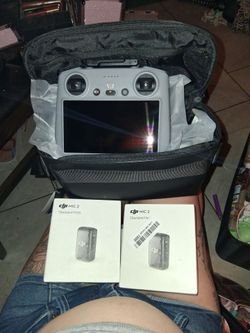 Brand new DJI FLIP DROME WITH 2 BRAND NEW TRANSMITTERS MIC 2