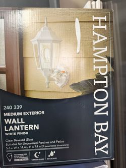 Exterior wall lantern white finish