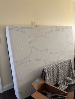 Queen mattress