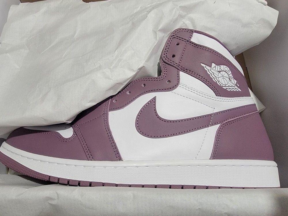 Air Jordan 1 Retro Size 14"