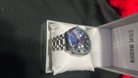 Steve Madden Silver-Tone Men's Watch