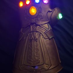 Thanos Glove (wearable)