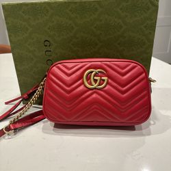 Gucci Crossbody Bag 