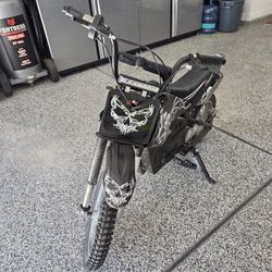 Electric Razor Dirt Bike
