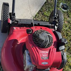 Troy Bilt push lawn mower