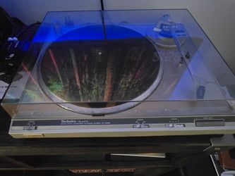 Technics SL-Q350 Direct Drive Turntable