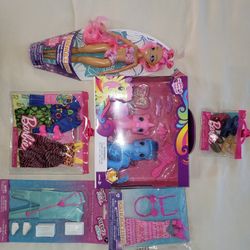 BARBIE, PONY AND ACCESSORIES. NEW AND SEALED PACKAGES 